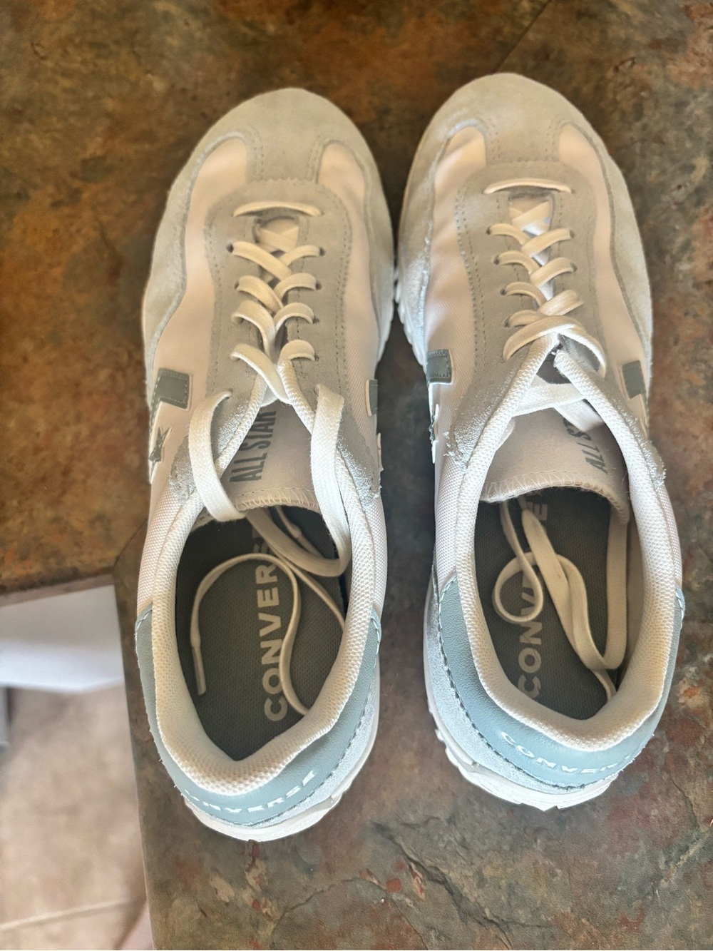 Women’s Converse Low Top Sneakers size 9.5